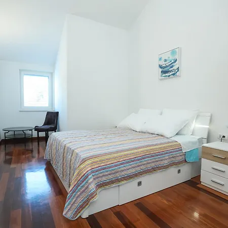 Carlo Appartement *